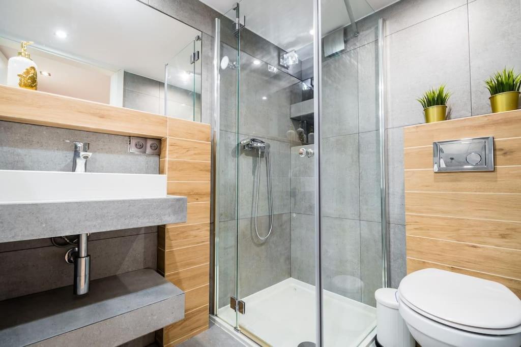 Royal City Apartment 40 M2 Krakow Exterior photo